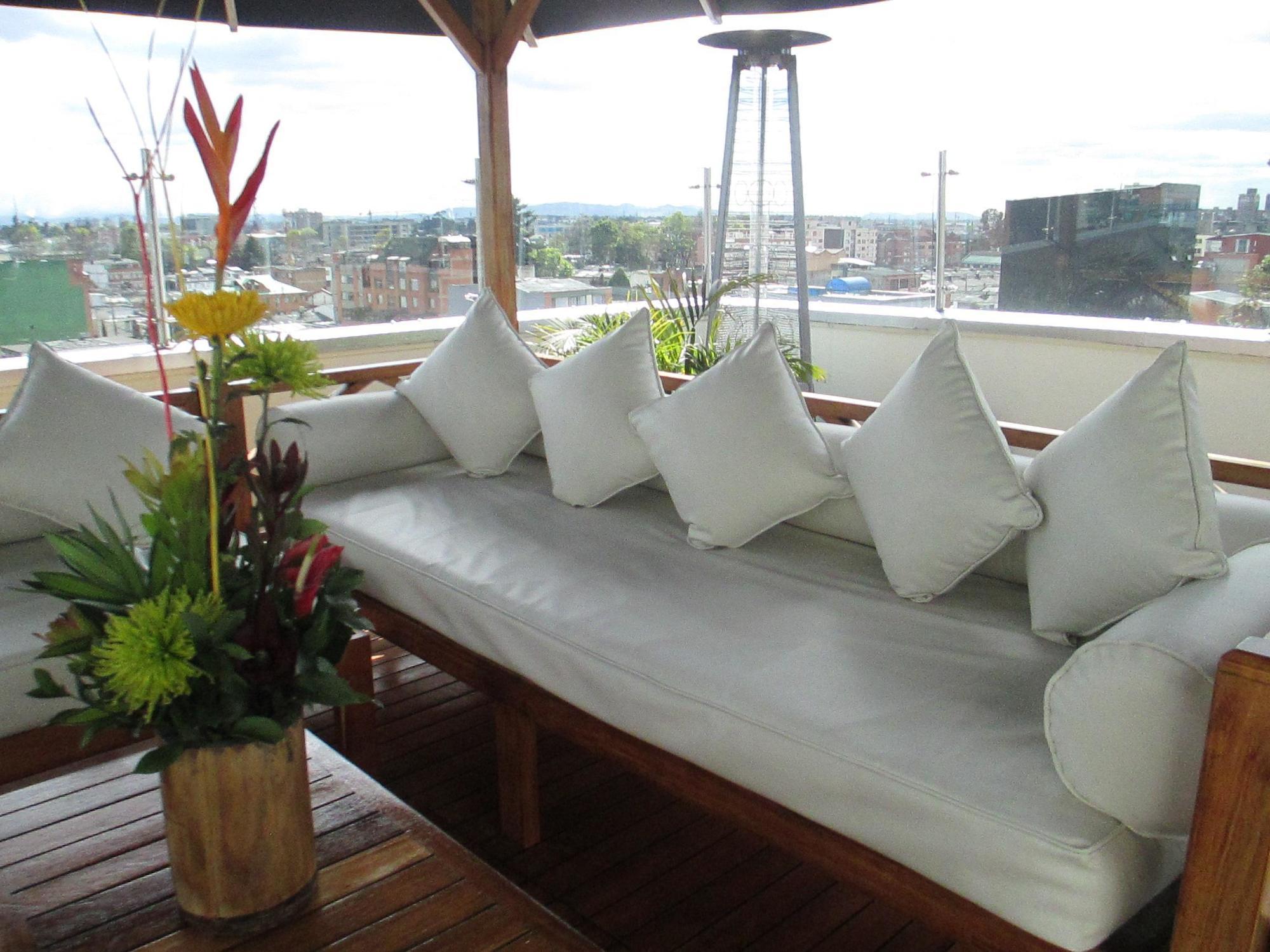 Hotel Platinum Suite Bogotá Exteriör bild
