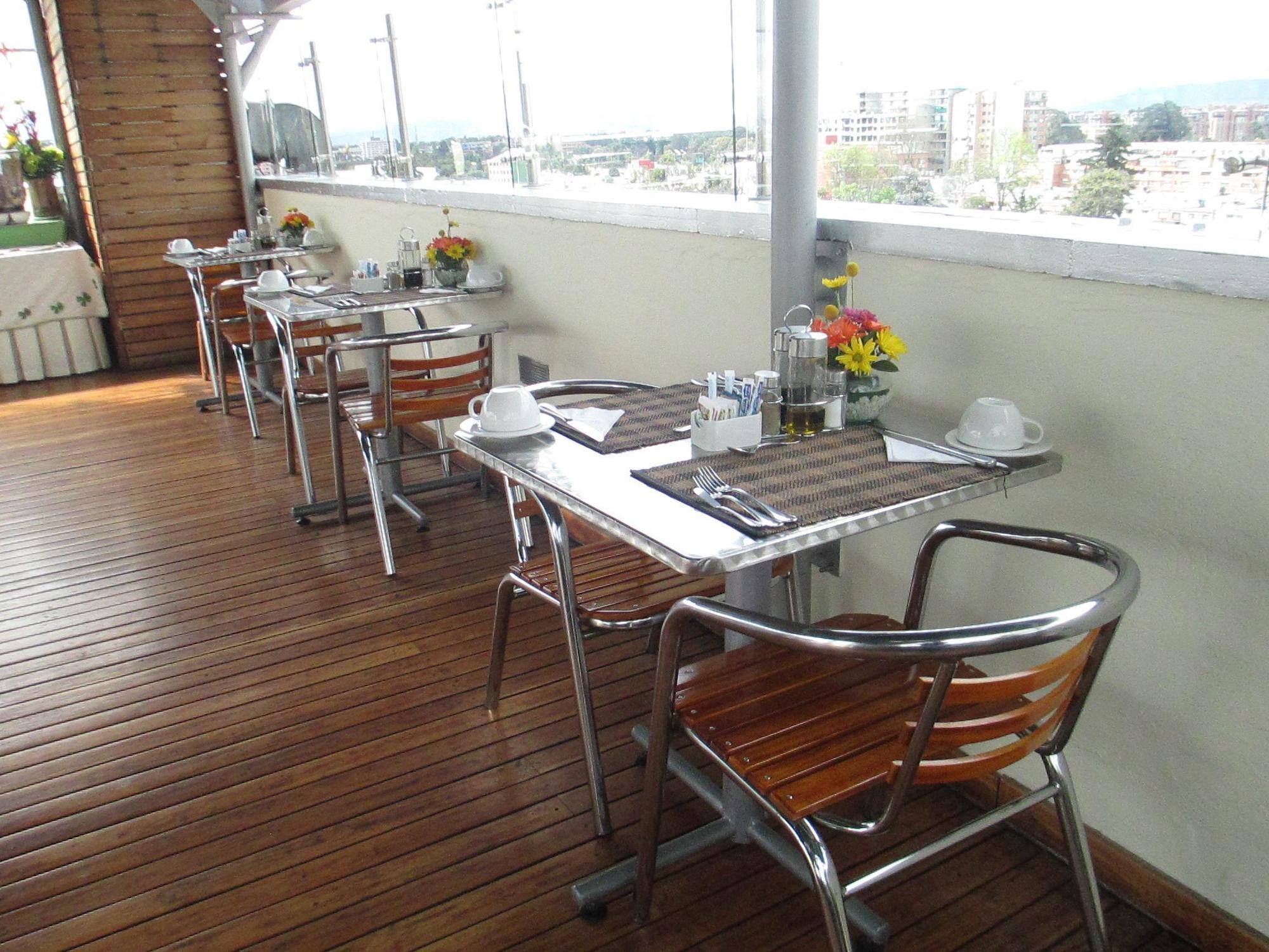 Hotel Platinum Suite Bogotá Exteriör bild